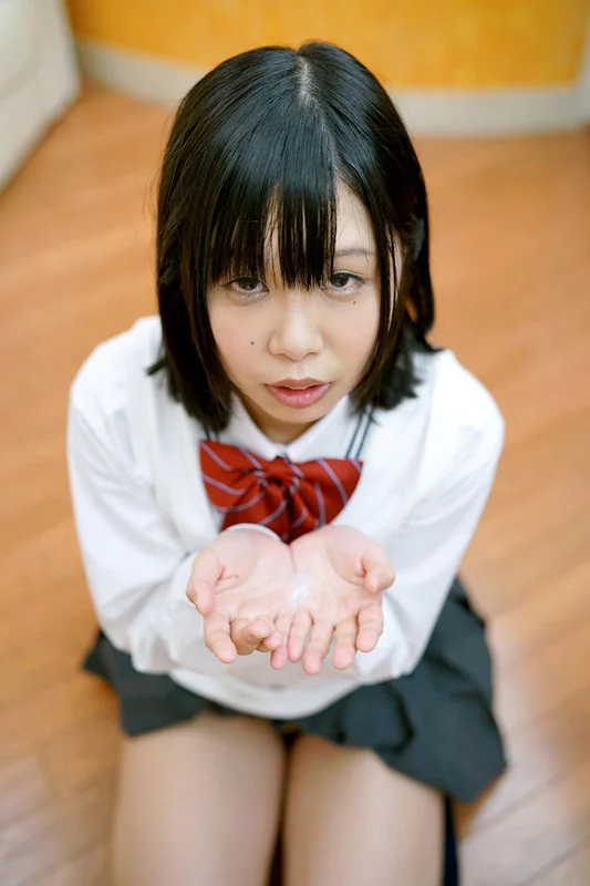 瀬戸 光莉 無料サンプル画像(3) 【無料R18素人動画館】