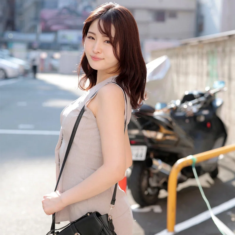 ひかり 無料サンプル画像(1) 【無料R18素人動画館】