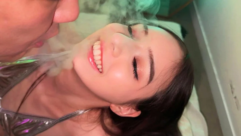Karina 無料サンプル画像(2) 【無料R18素人動画館】